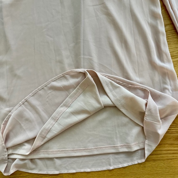 Lulu's Blush Pink V-Neck Dress (S) - Picture 7 of 12